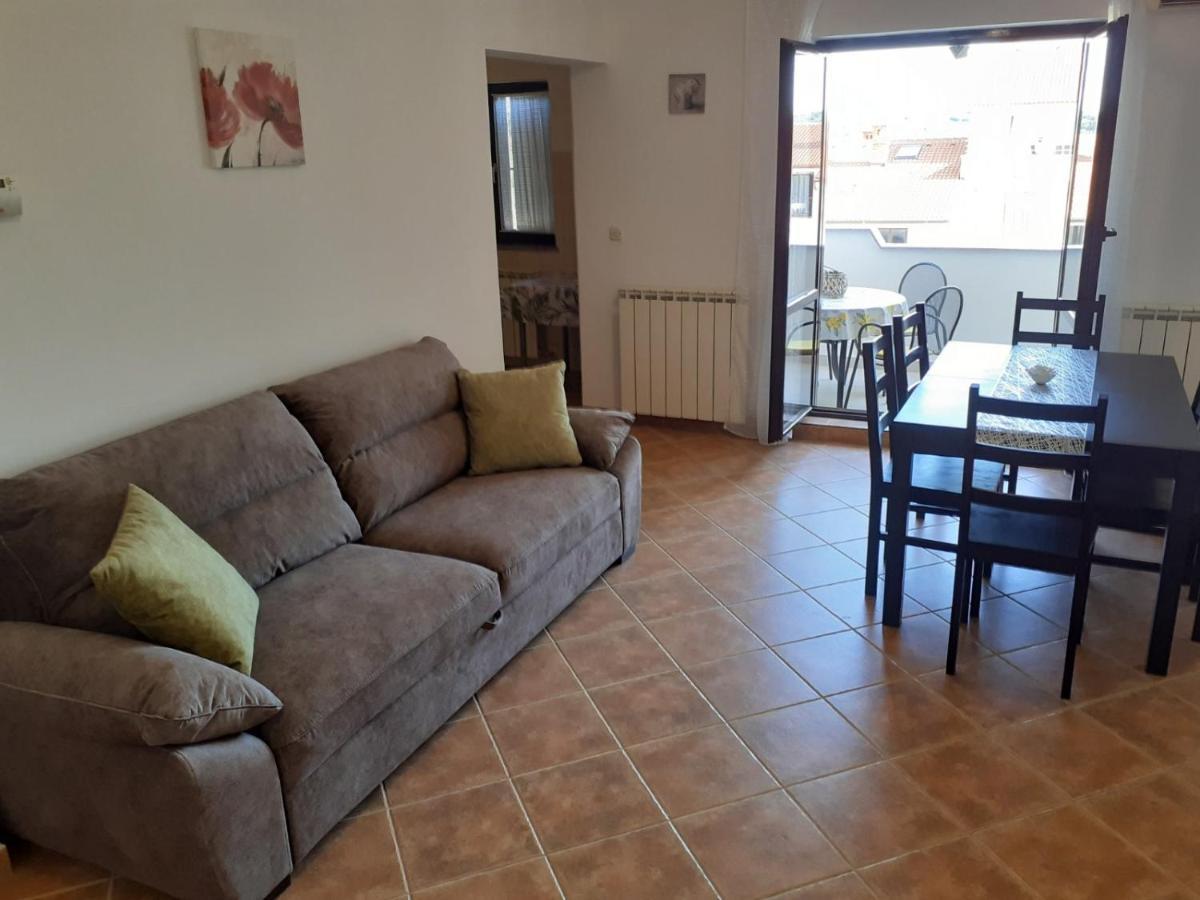 Charming Apartments In Пула Экстерьер фото
