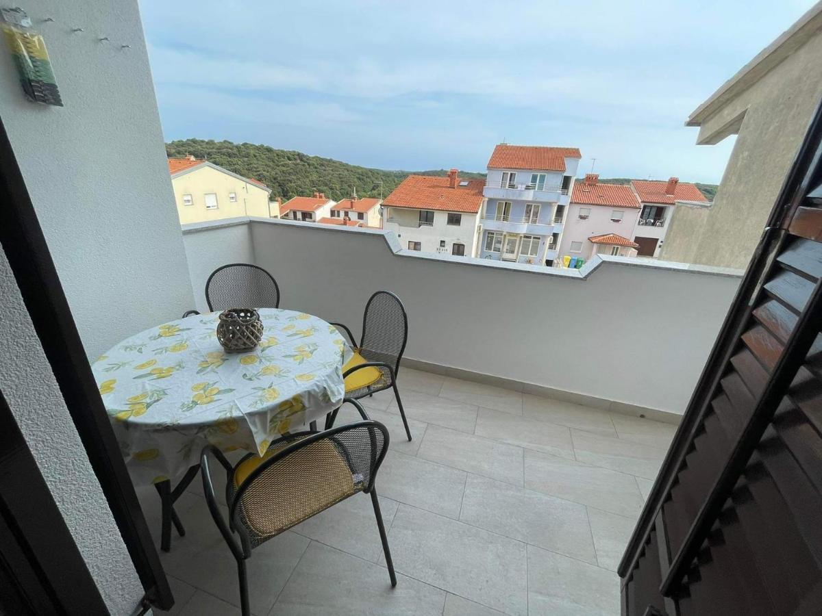 Charming Apartments In Пула Экстерьер фото