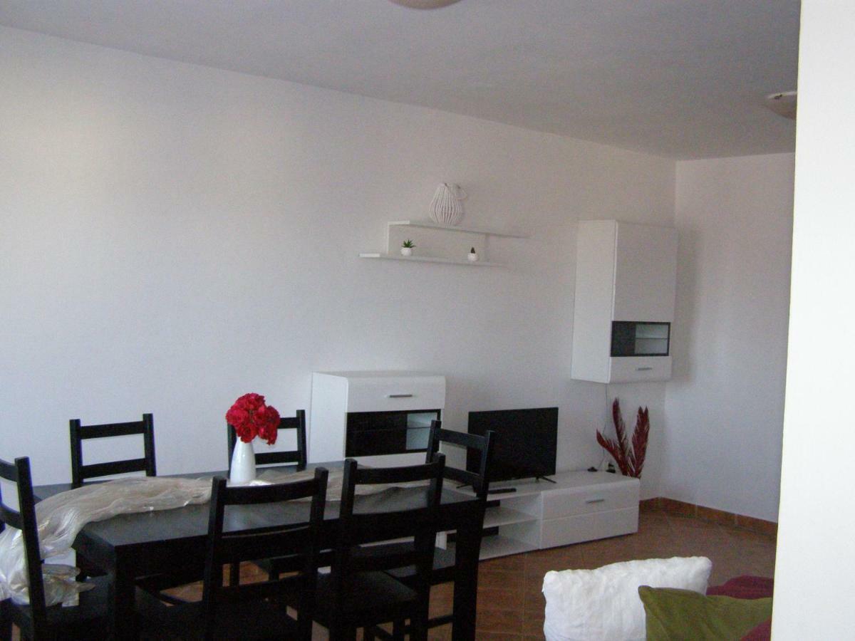 Charming Apartments In Пула Экстерьер фото