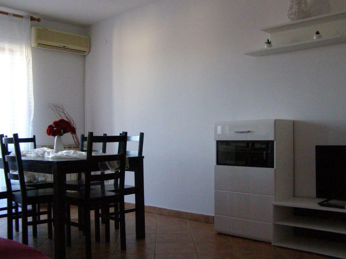 Charming Apartments In Пула Экстерьер фото